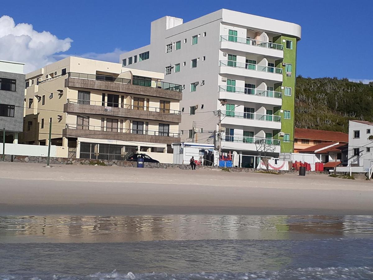 Vista mar- Pé na areia da Prainha- condomínio com piscina Arraial do Cabo Esterno foto
